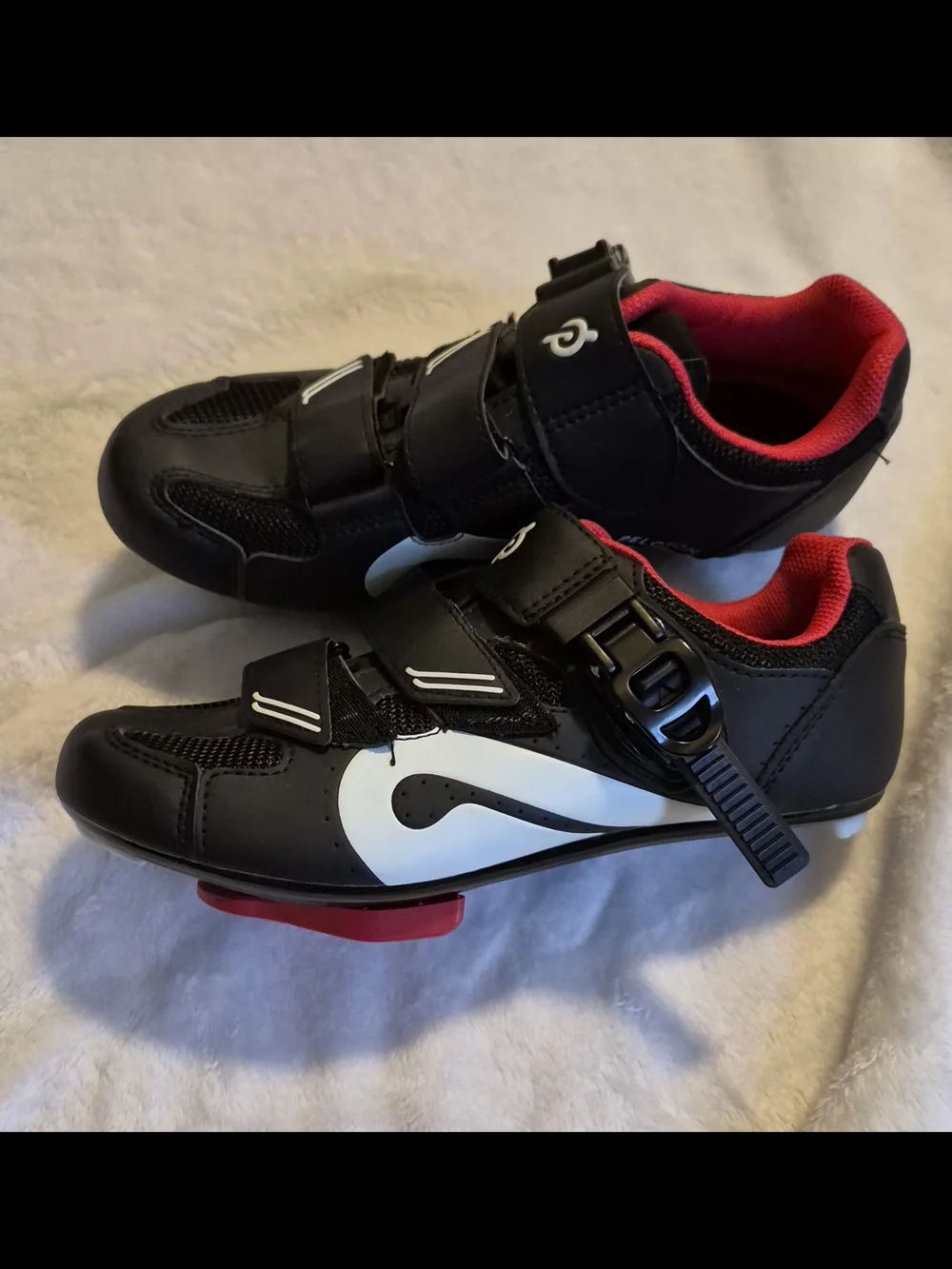 Peloton Kids Black and Red Cycling Sneakers with Buckle